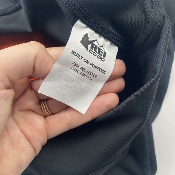 REI Co-Op Black Padded Capri Cycling Pants Sz S Side Pocket Compression Stretch - Picture 8 of 11